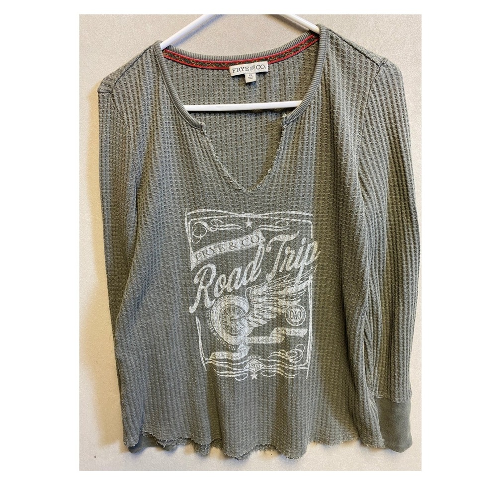 Frye & Co Mens XL Olive Green Road Trip Graphic Waffle Knit Thermal Long Sleeve